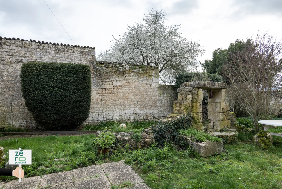 Maison à vendre à Luçon, proche de l'hypercentre 