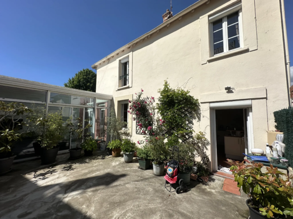 Maison de ville à vendre à Bellerive sur Allier - 93 m²