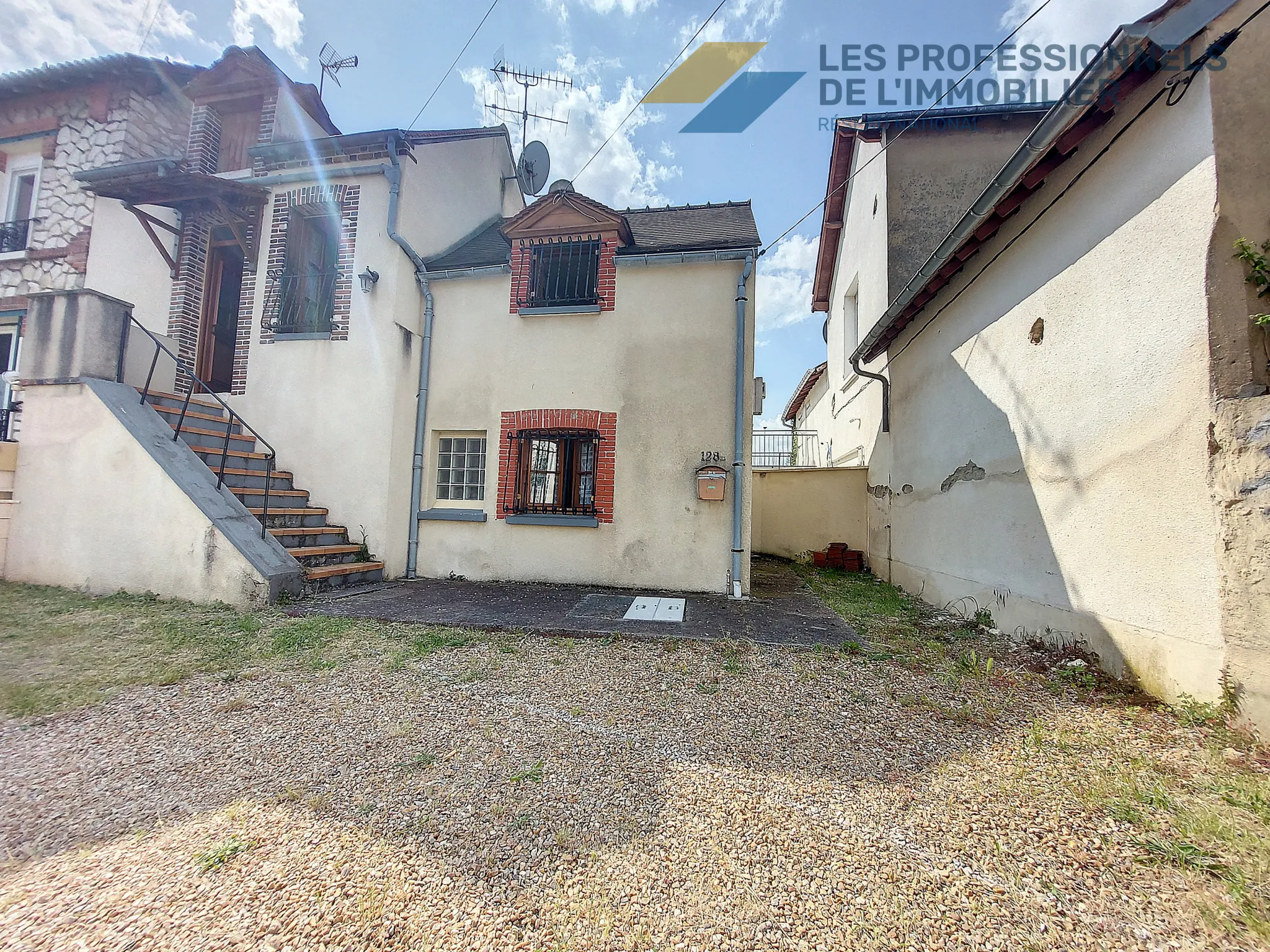 Maison de ville à vendre à Montargis - 37 m² 