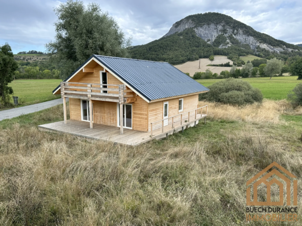 À Vendre : Chalet à Selonnet, Proche d'Ubaye Serre Ponçon - 273 000 €