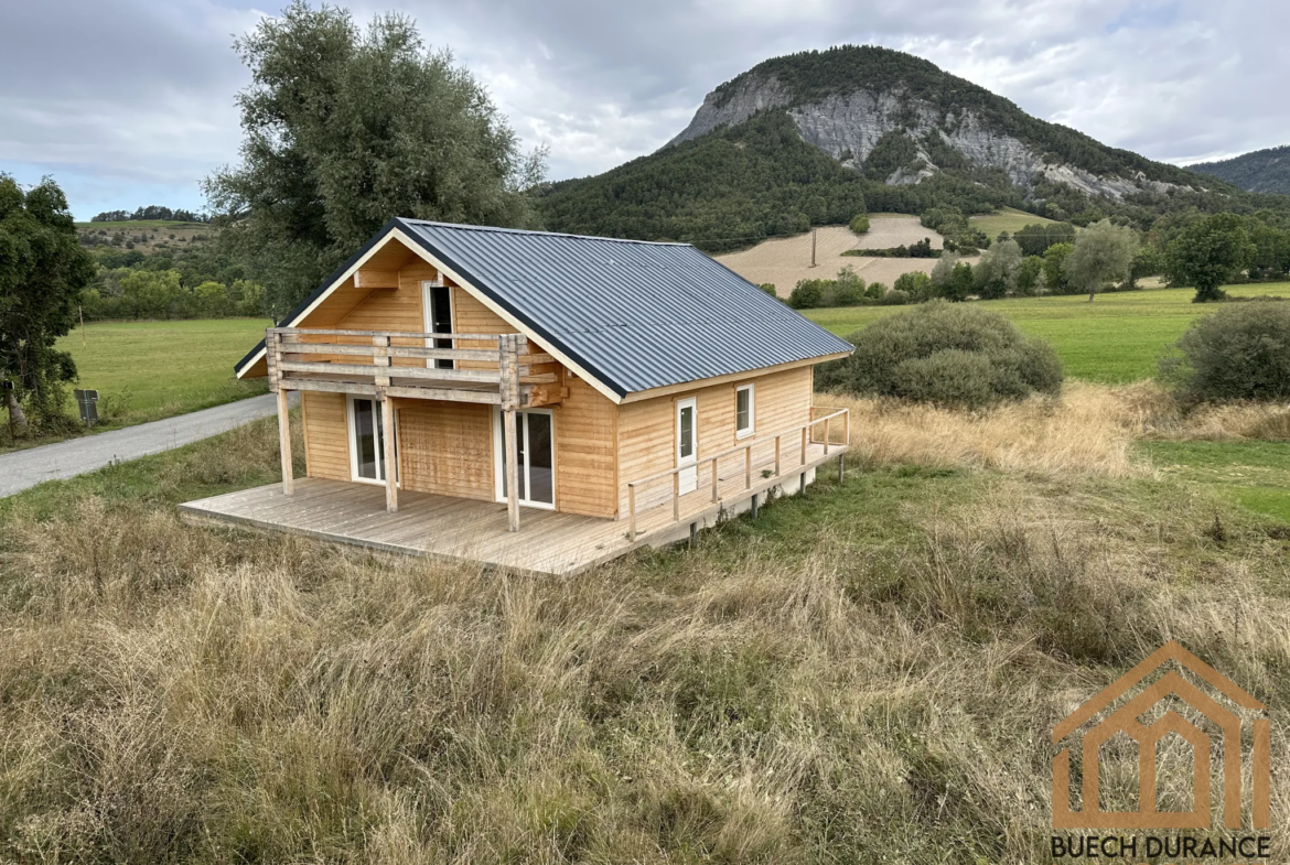 À Vendre : Chalet à Selonnet, Proche d'Ubaye Serre Ponçon - 273 000 € 