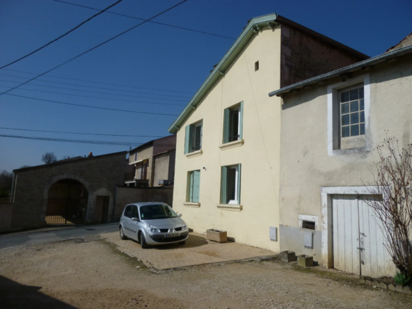 Maison de village en bon état à Allamps près de Vannes-le-Châtel