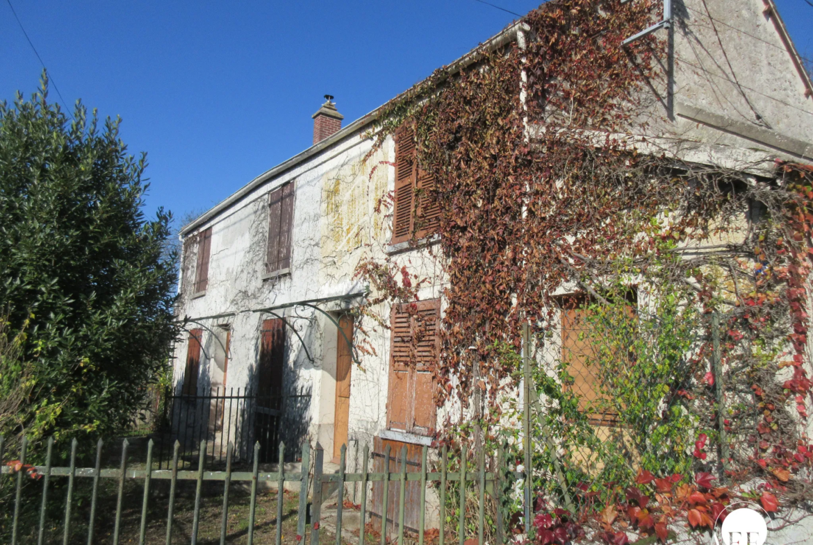 Maison à rénover - Jouy sur Morin 