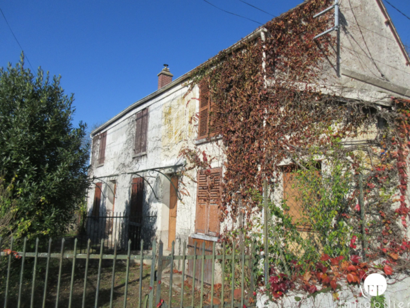 Maison à rénover - Jouy sur Morin