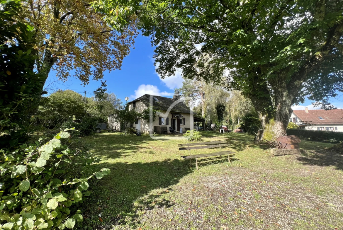 Maison charmante de 65 m² avec garage à vendre à Ste Fereole 