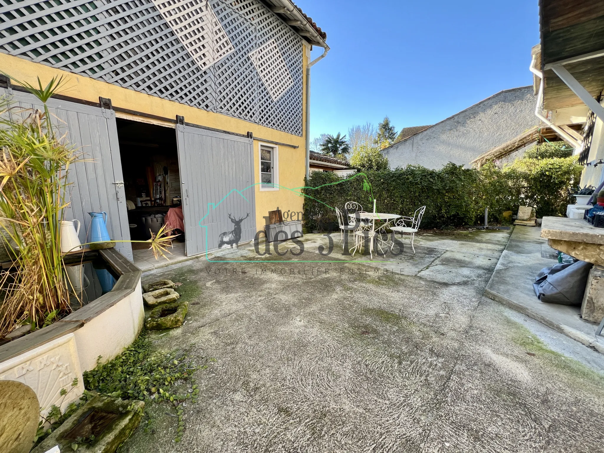 Charmante Maison de Village à Salies du Salat avec Jardin 