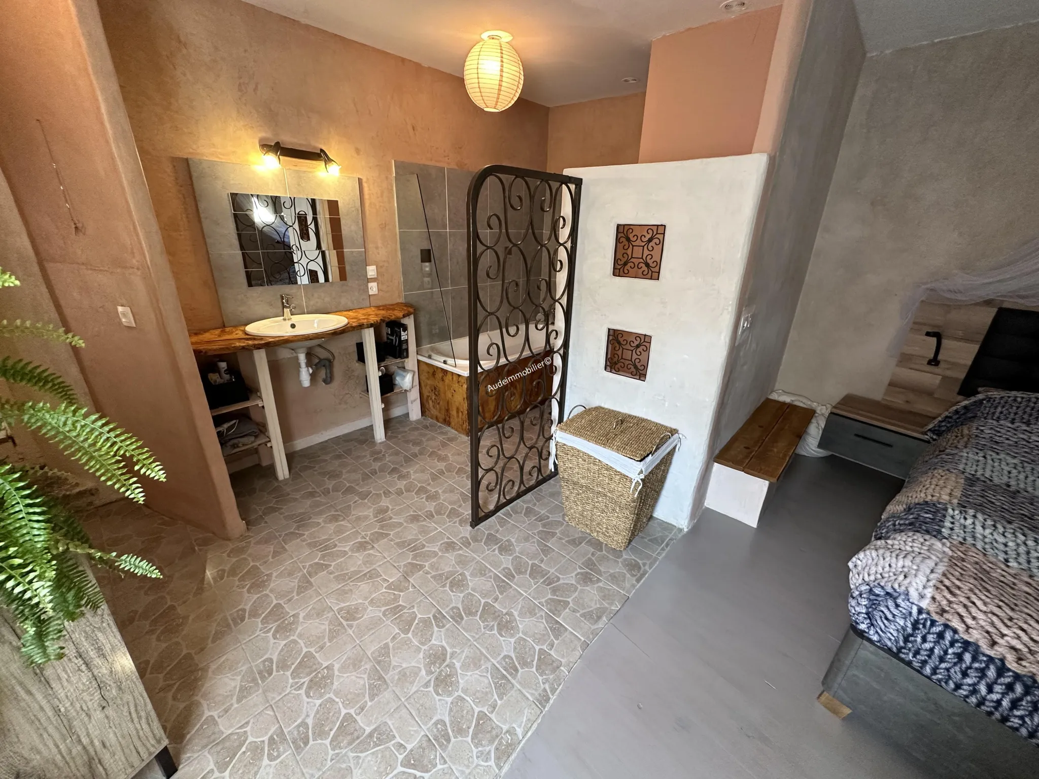 Maison de village rénovée à vendre près de Limoux 