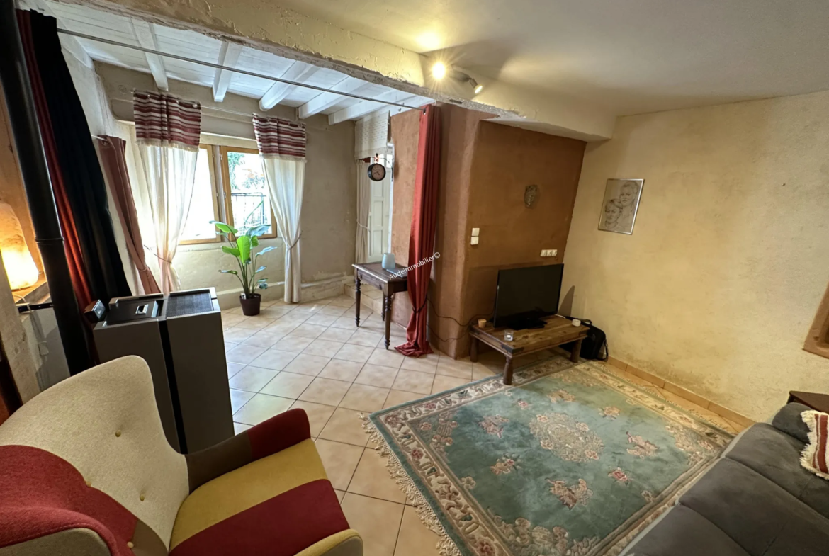 Maison de village rénovée à vendre près de Limoux 