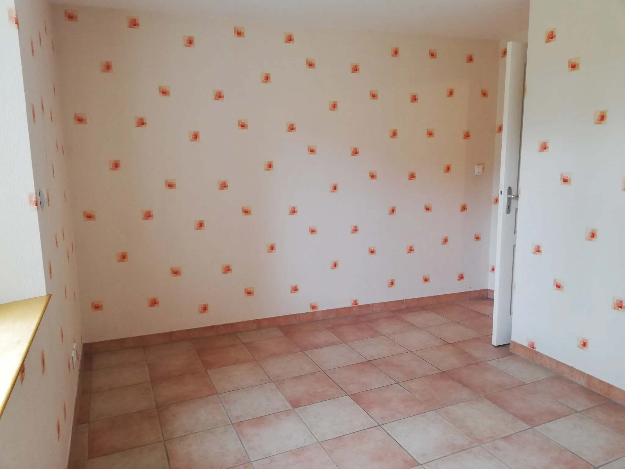 Maison spacieuse à vendre à Sées - 174 m² avec 4 chambres 