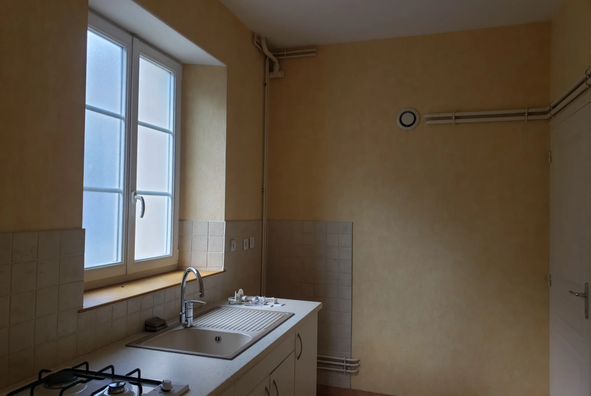 Maison spacieuse à vendre à Sées - 174 m² avec 4 chambres 