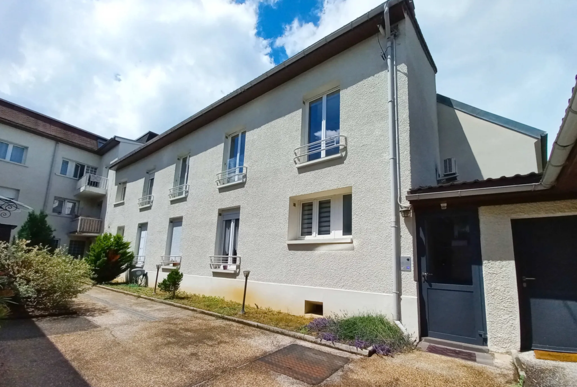 À vendre : Charmant Duplex 2 pièces à Créteil - Les Buttes 