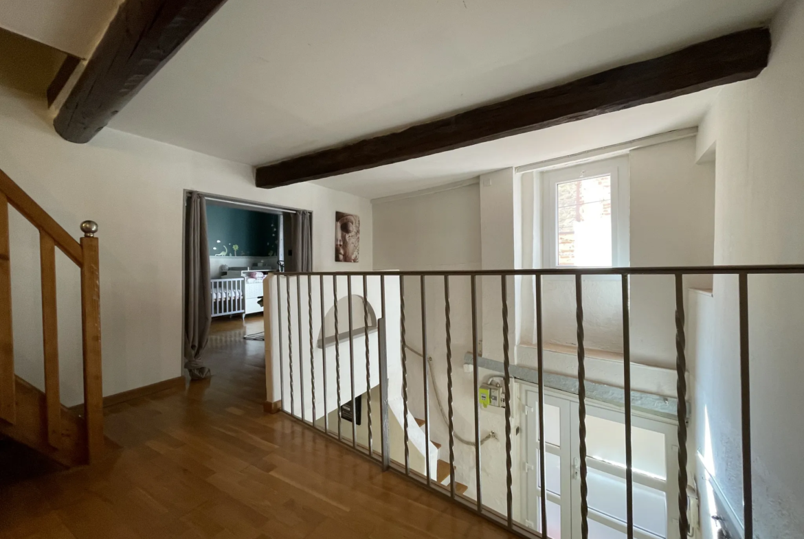 À vendre : Maison de village charmante à Fourques - 140 m² 