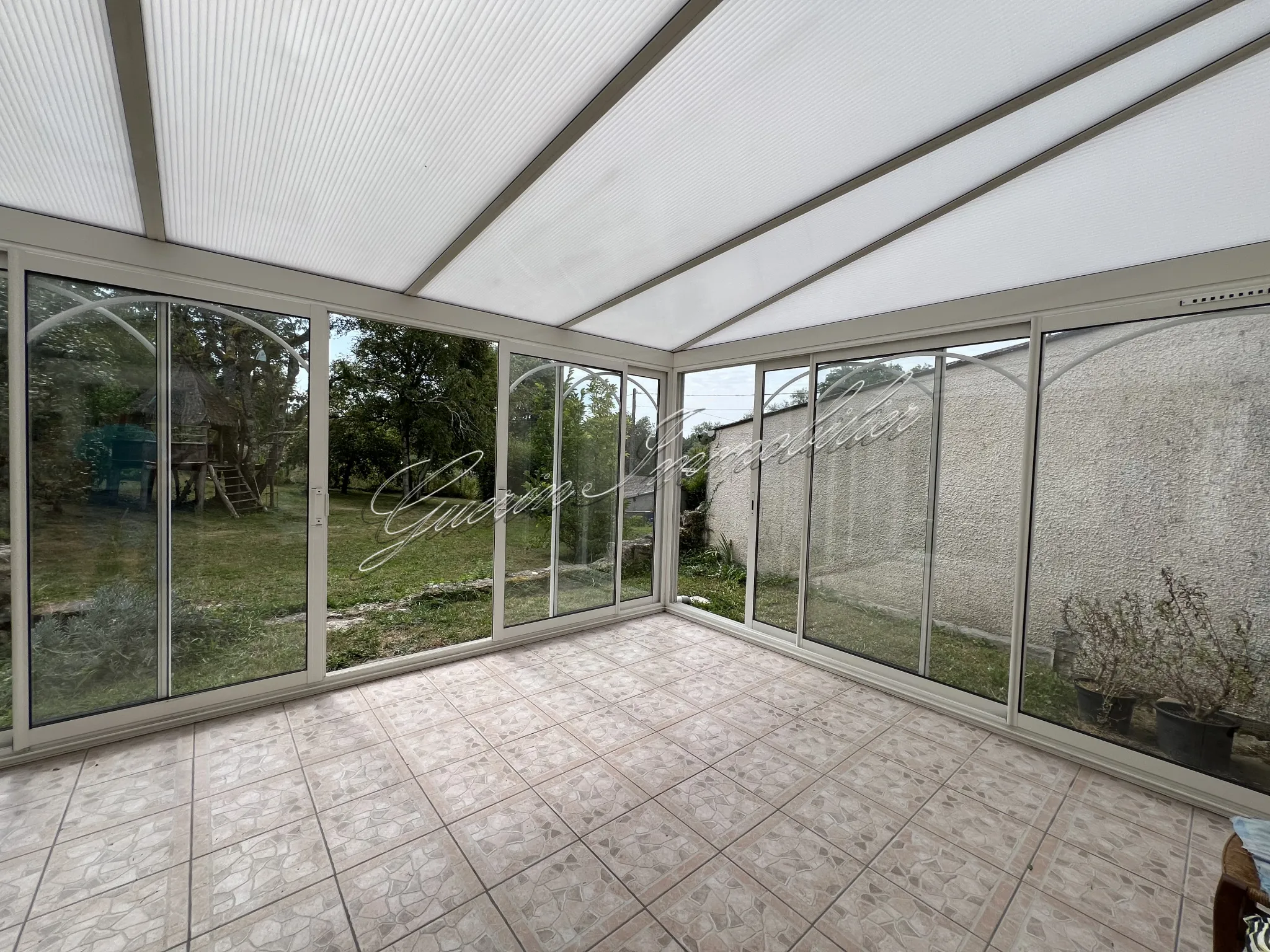 Maison de 117 m² avec vue sur la campagne à La Marche 