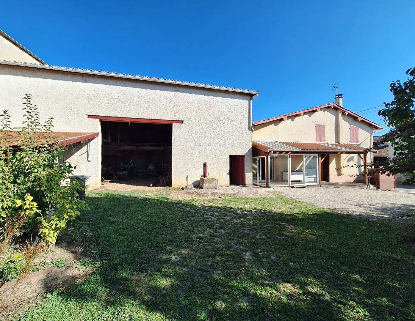 Maison à Cheyssieu de 225m² avec hangar à vendre 