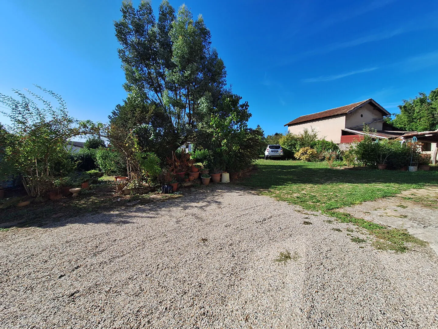 Maison à Cheyssieu de 225m² avec hangar à vendre 