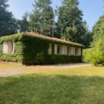 Superbe Villa de 4 Chambres à Châteauneuf-la-Forêt