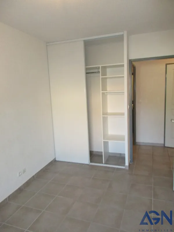 À VENDRE : APPARTEMENT T3 LUMINEUX AVEC TERRASSE À MONTPELLIER 