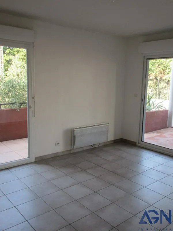 À VENDRE : APPARTEMENT T3 LUMINEUX AVEC TERRASSE À MONTPELLIER 