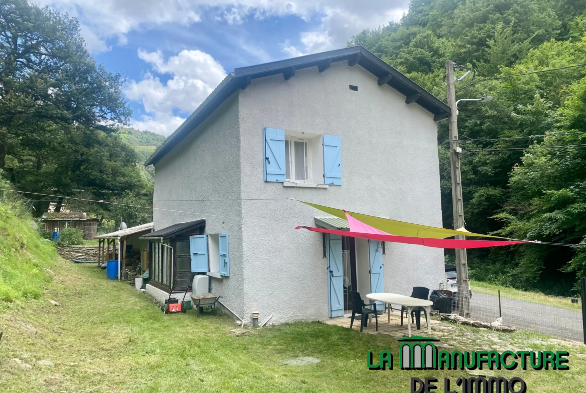 Maison Individuelle - 115 m² - 4 Chambres - Garage - Le Chambon Feugerolles 