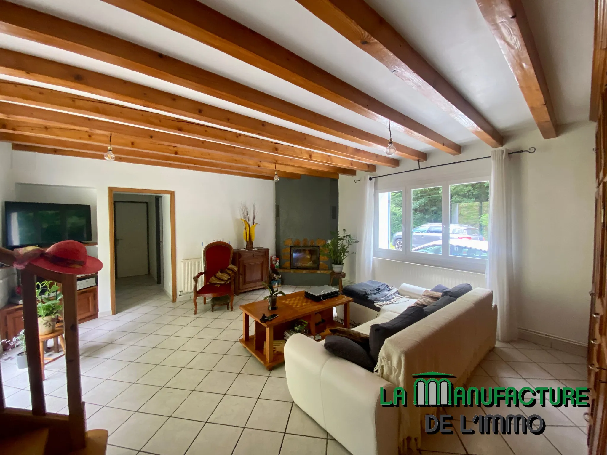 Maison Individuelle - 115 m² - 4 Chambres - Garage - Le Chambon Feugerolles 