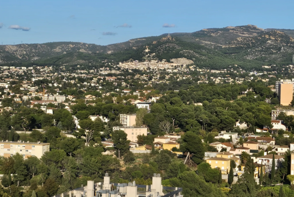 Vente d'un appartement T3/4 à Montolivet, vue mer 