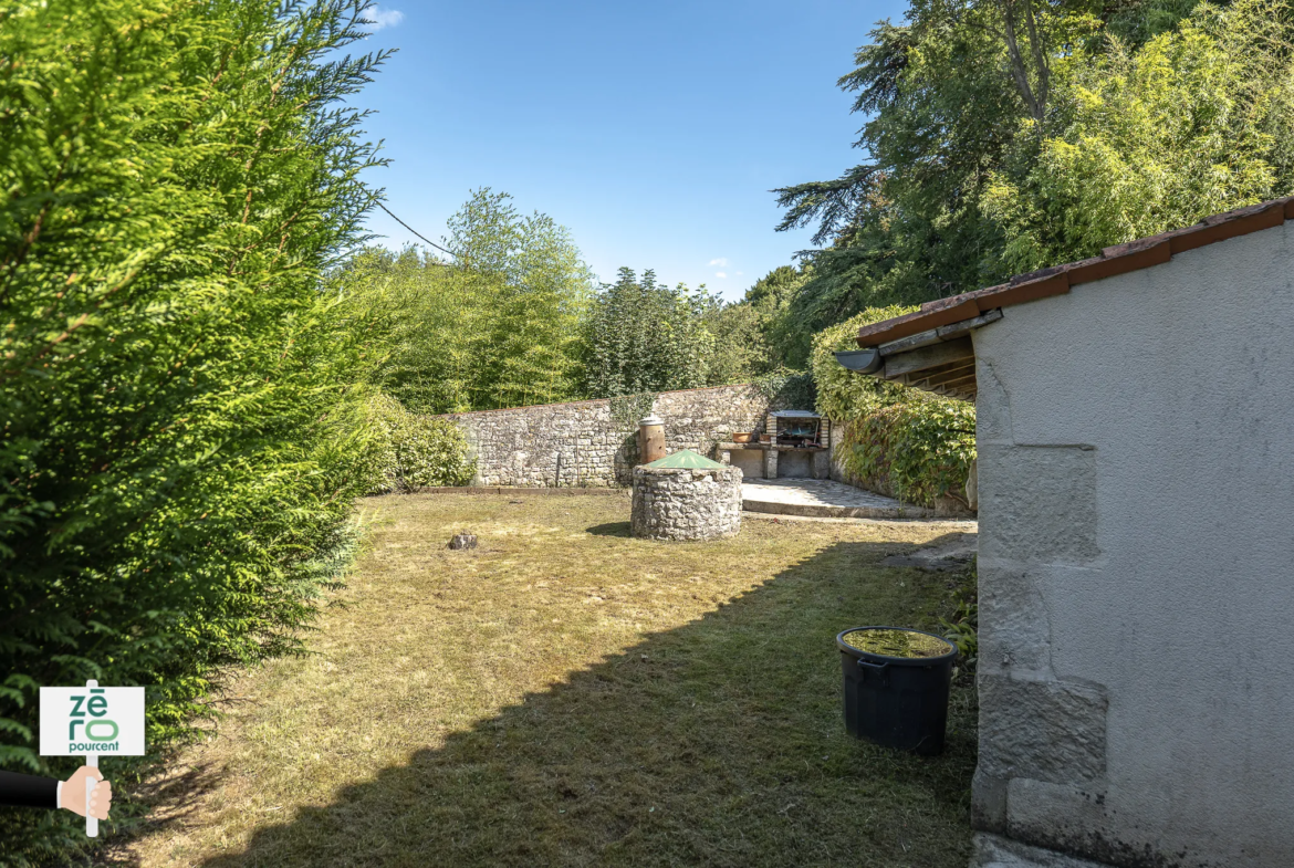 Bâtisse du 18ème siècle à vendre à Fontenay-le-Comte - 214 m² 