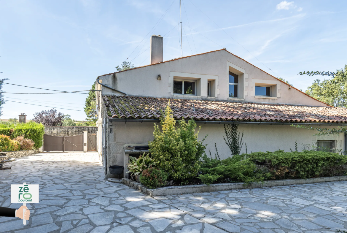 Bâtisse du 18ème siècle à vendre à Fontenay-le-Comte - 214 m² 