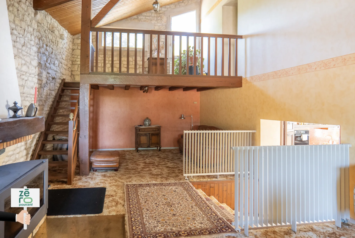 Bâtisse du 18ème siècle à vendre à Fontenay-le-Comte - 214 m² 