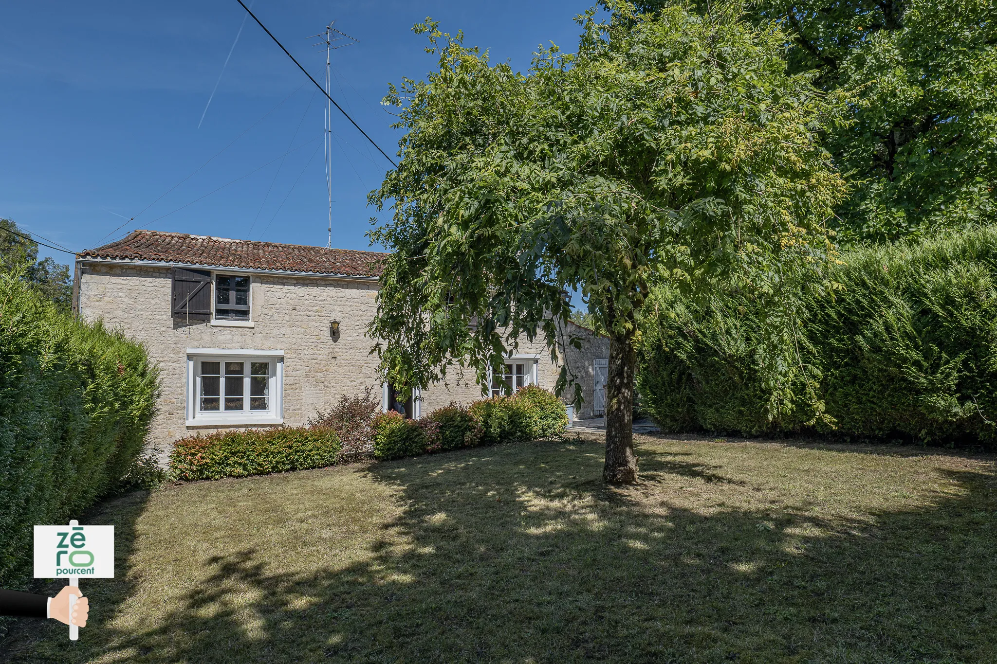 Bâtisse du 18ème siècle à vendre à Fontenay-le-Comte - 214 m² 