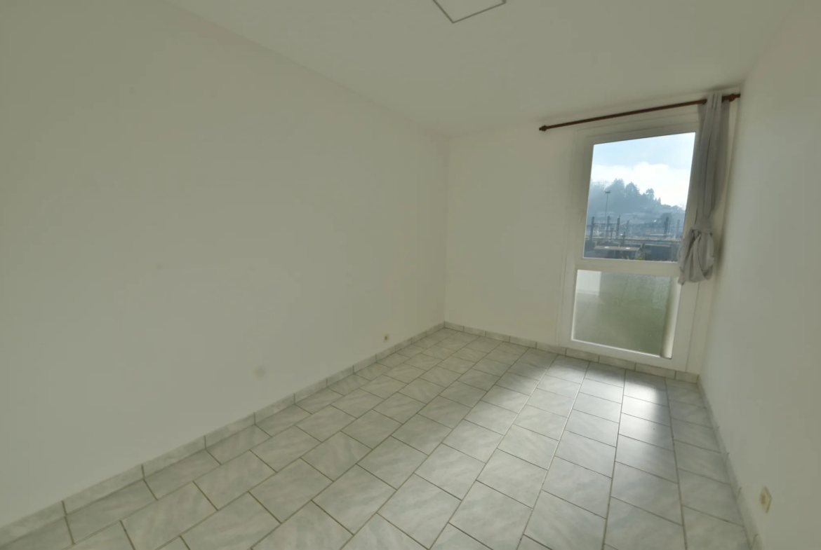 Appartement F2 à vendre à Brive-la-Gaillarde, Quartier Lavoisier 