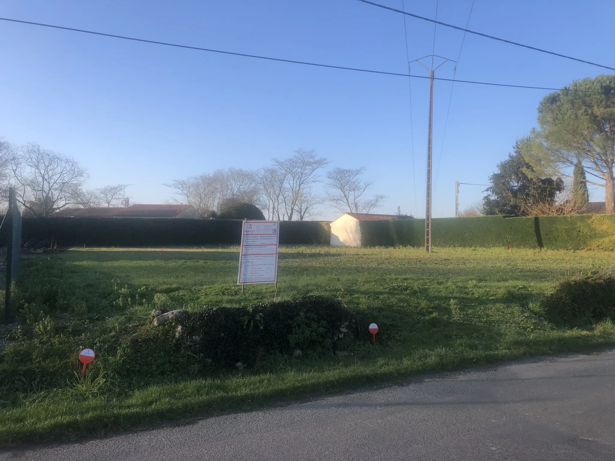 Terrain à bâtir de 810 m² à Saint-Savinien en vente 