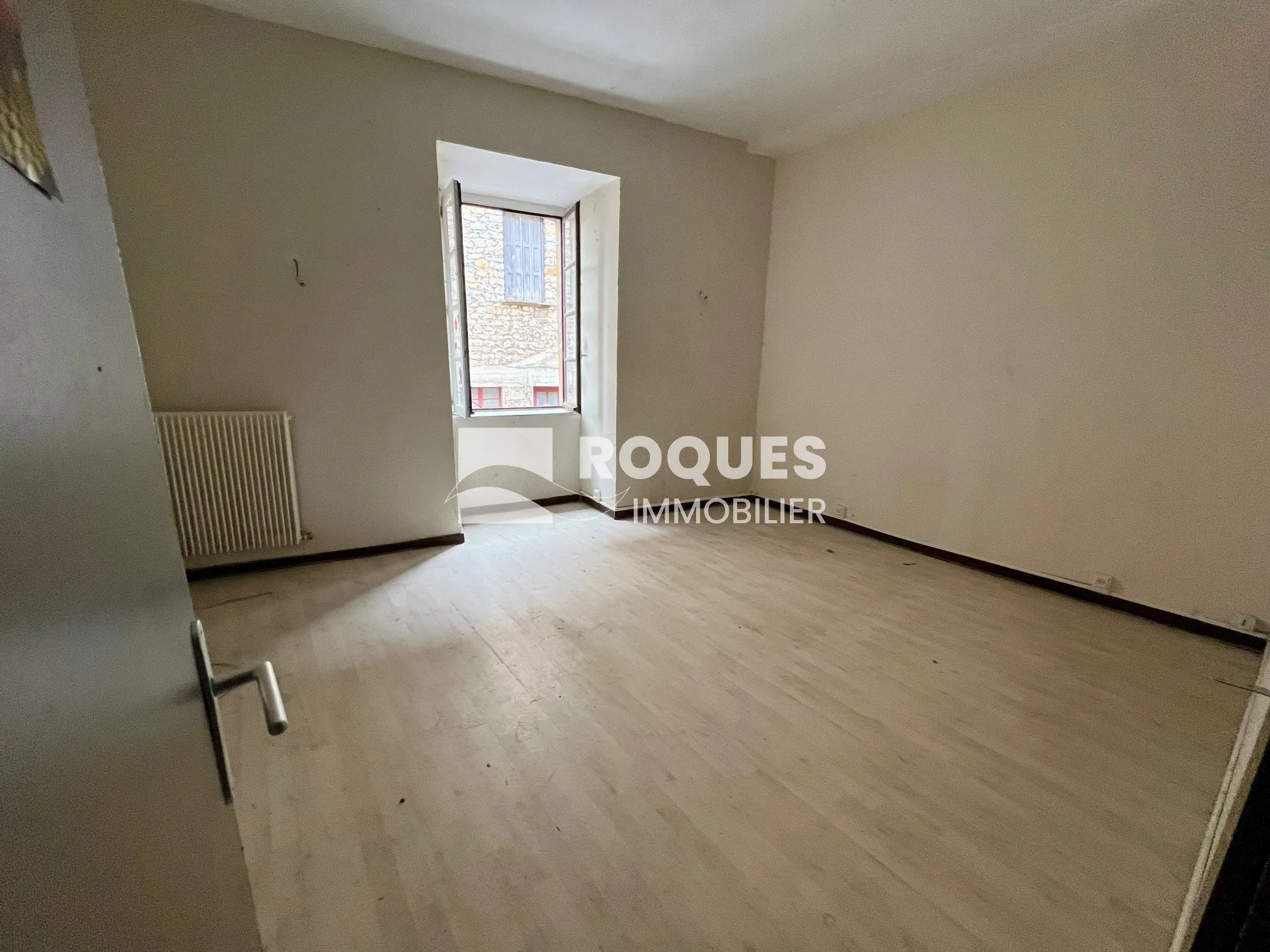 Appartement T4 avec garage à vendre à Millau 