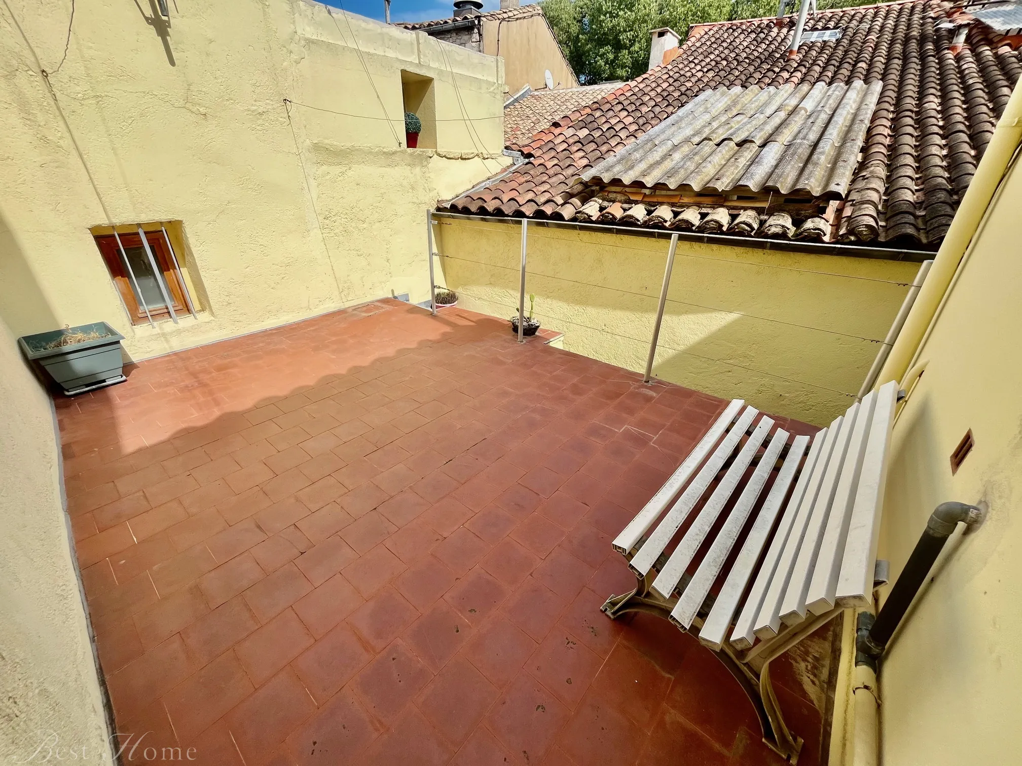 Appartement de type 3 avec terrasse en rooftop à Nîmes 