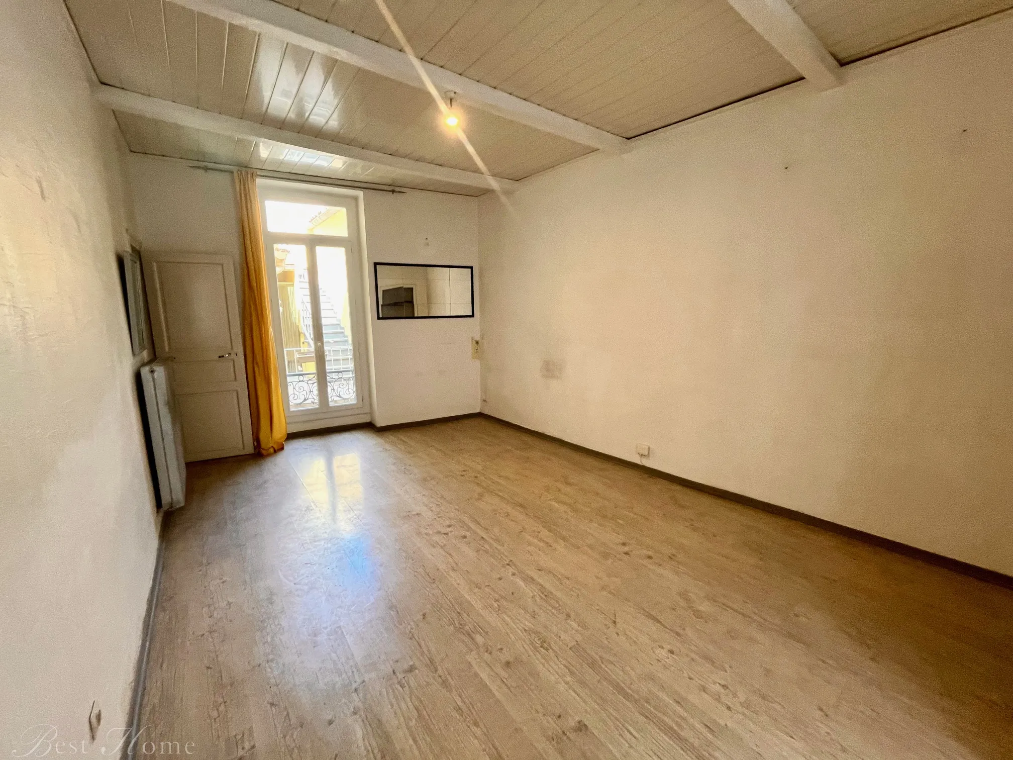 Appartement T3 à vendre à Nîmes - Centre-ville avec terrasse en rooftop 