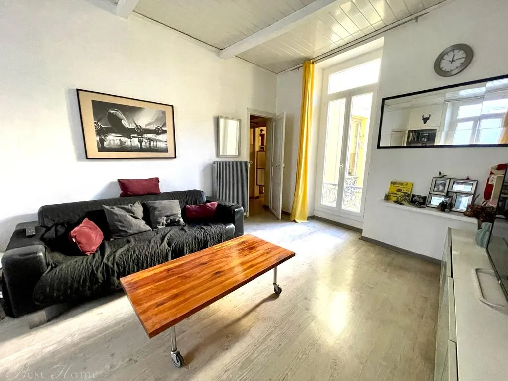 Appartement T3 à vendre à Nîmes - Centre-ville avec terrasse en rooftop 