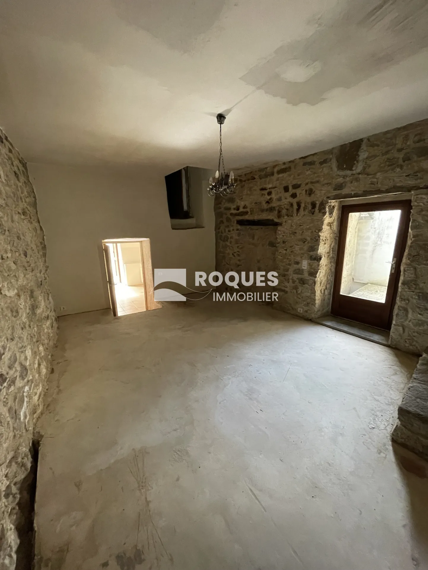 Maison T3 à vendre avec appartement attenant à Millau 