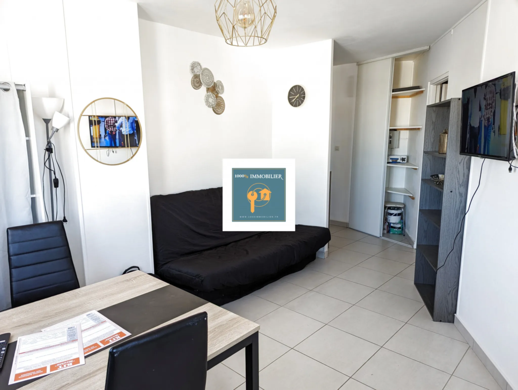 Appartement rénové de 32 m² avec balcon à 200m de la plage à Le Cap d'Agde