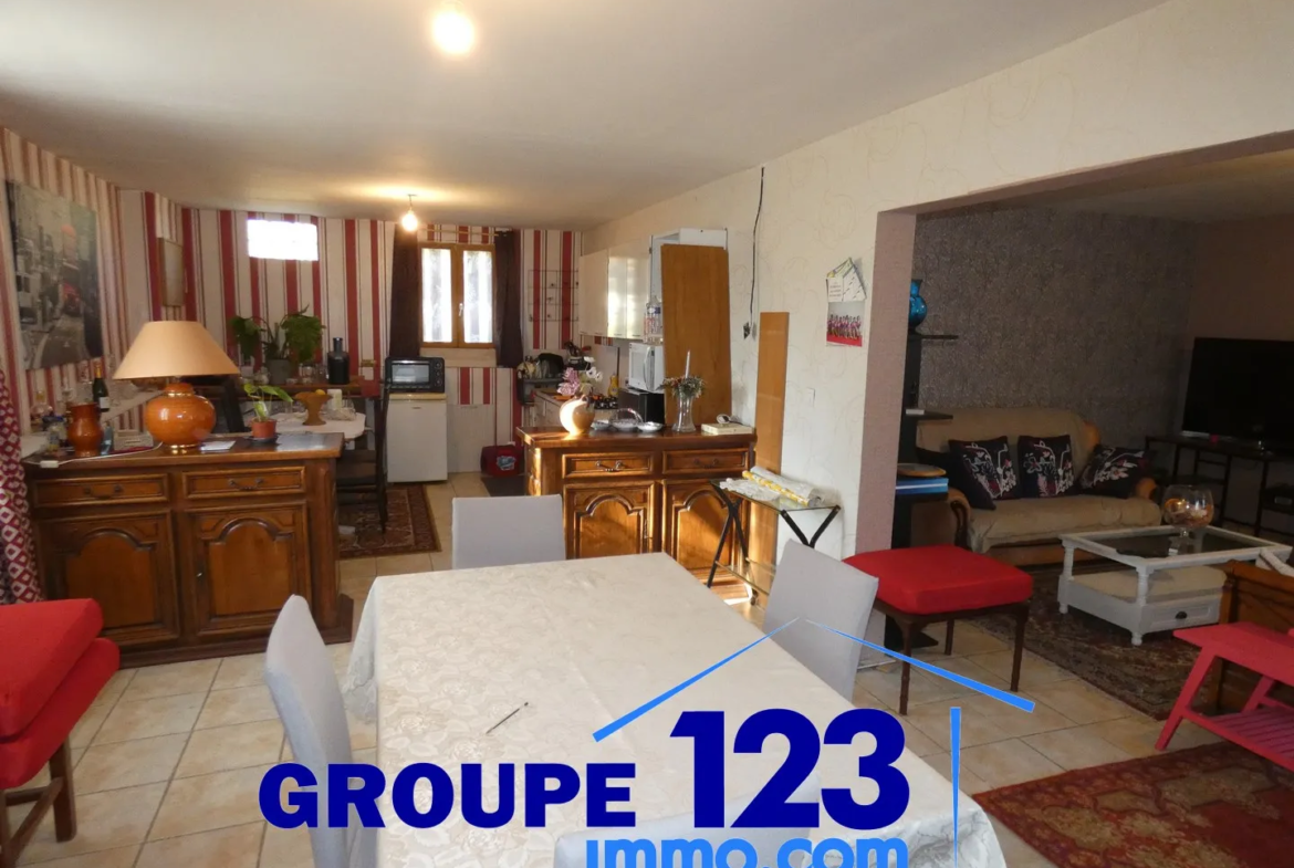 Maison 3 chambres à vendre à Arces-Dilo pour 119 000 EUR 