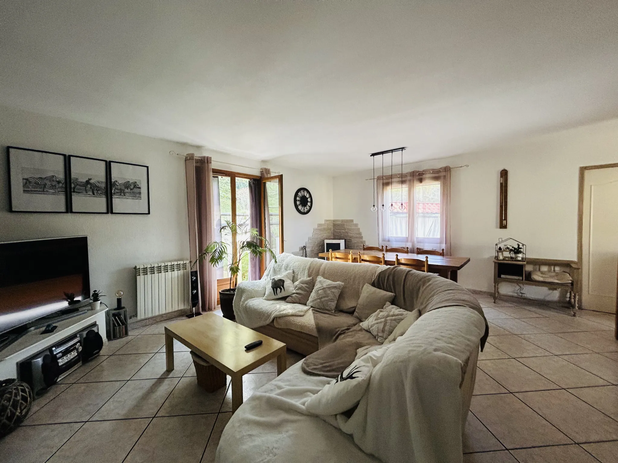 Maison de plain-pied à vendre à Arles sur Tech - 291 500 EUR 