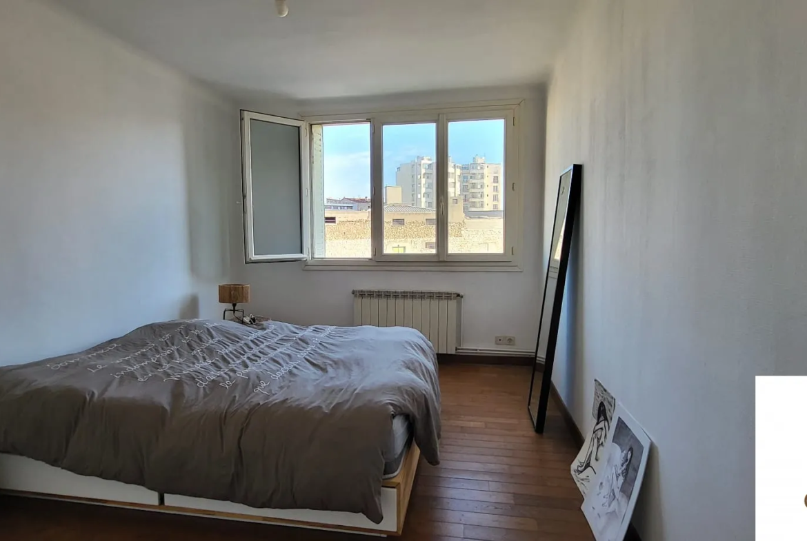 Appartement T3 lumineux à vendre à Marseille, 13002 