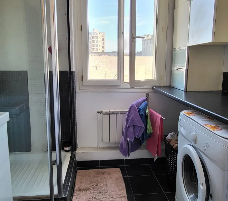 Appartement T3 lumineux à vendre à Marseille, 13002 