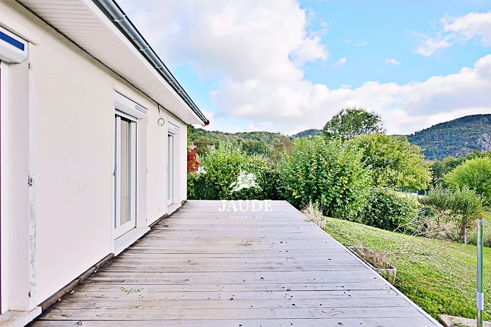 Maison plain-pied à vendre à Châteauneuf-les-Bains 