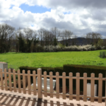 Pavillon sur Sous-sol en Bon État à Autun