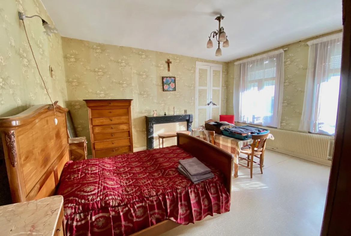 Propriété à vendre à Dourlers, 3 chambres et jardin 