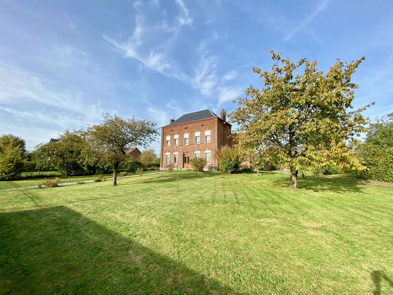 Propriété à vendre à Dourlers, 3 chambres et jardin 