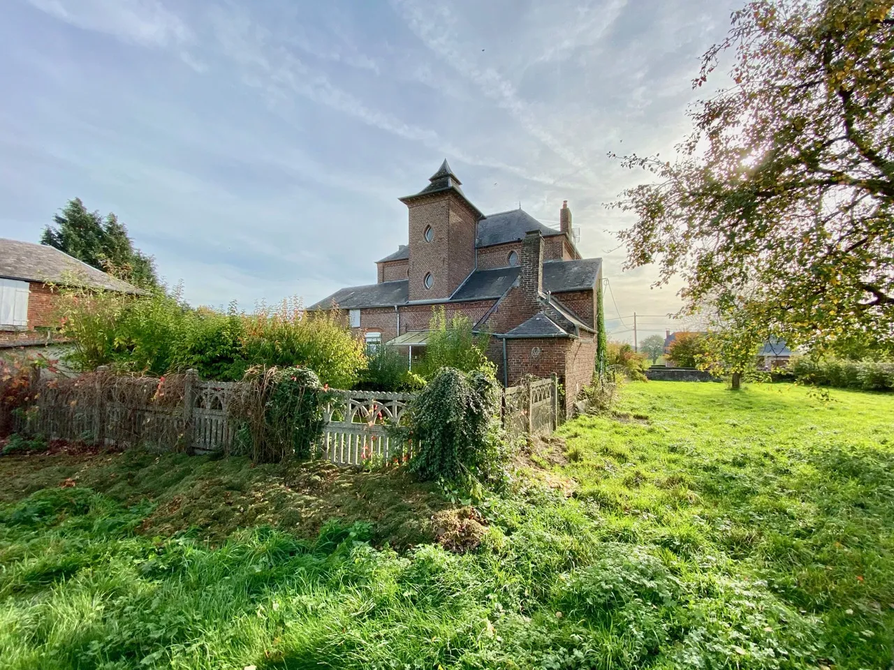 Propriété à vendre à Dourlers, 3 chambres et jardin 