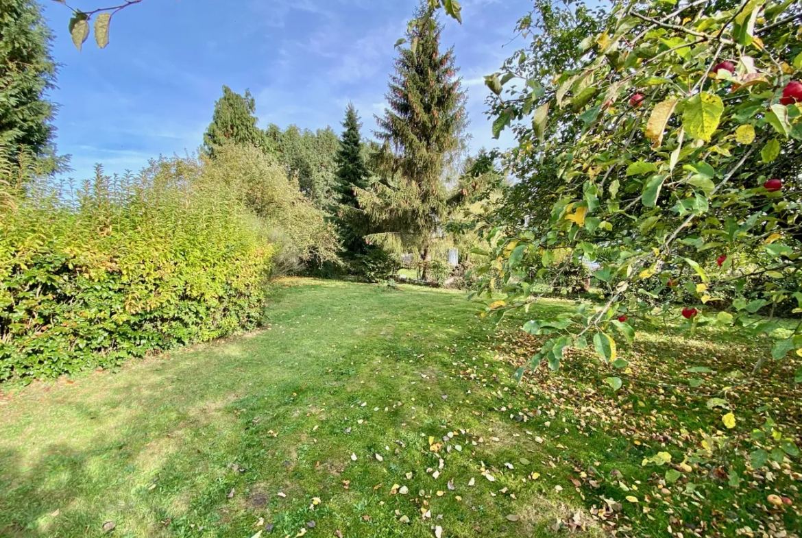 Propriété à vendre à Dourlers, 3 chambres et jardin 