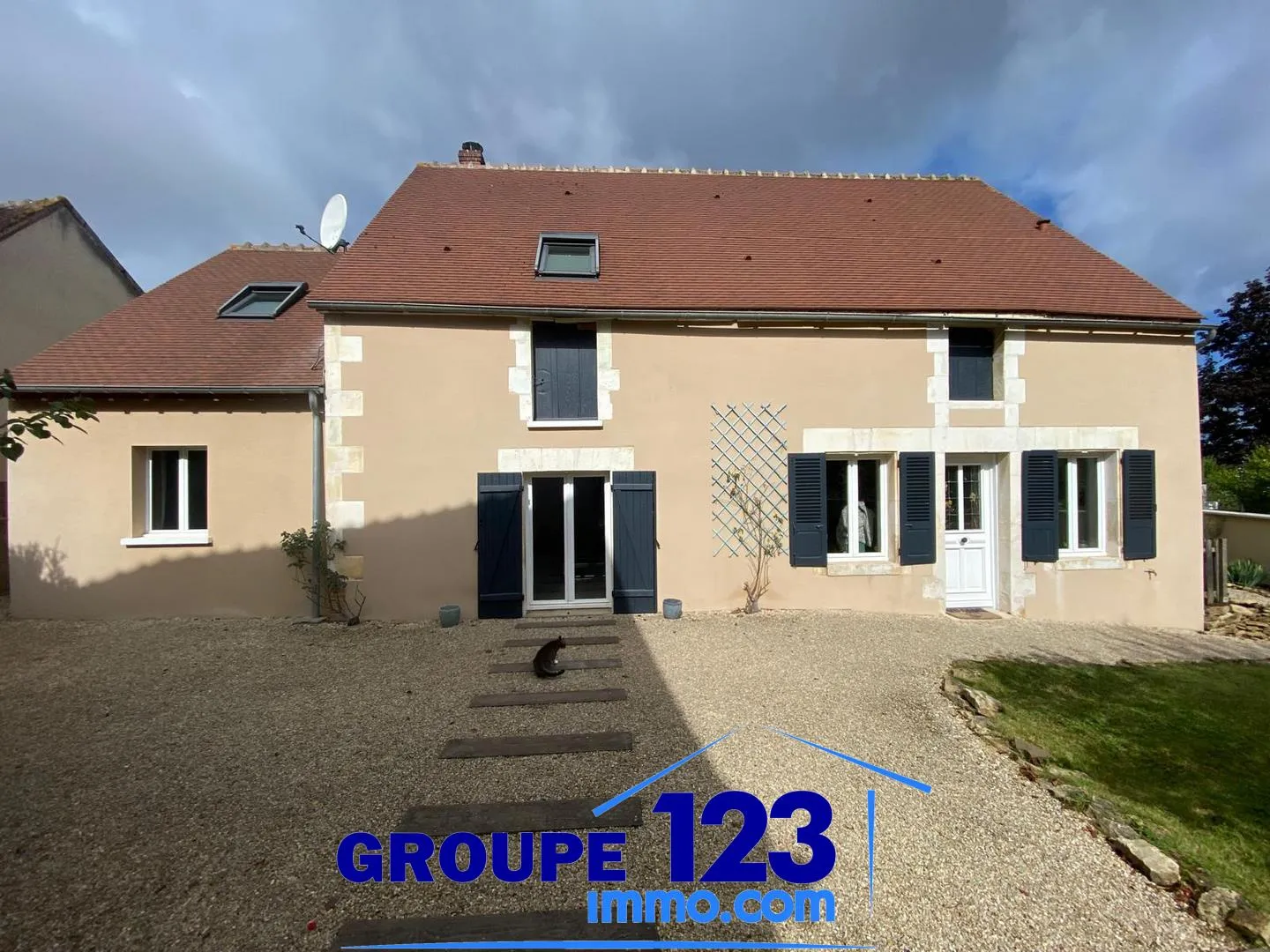 Maison 176 m² entièrement rénovée à Chevannes 