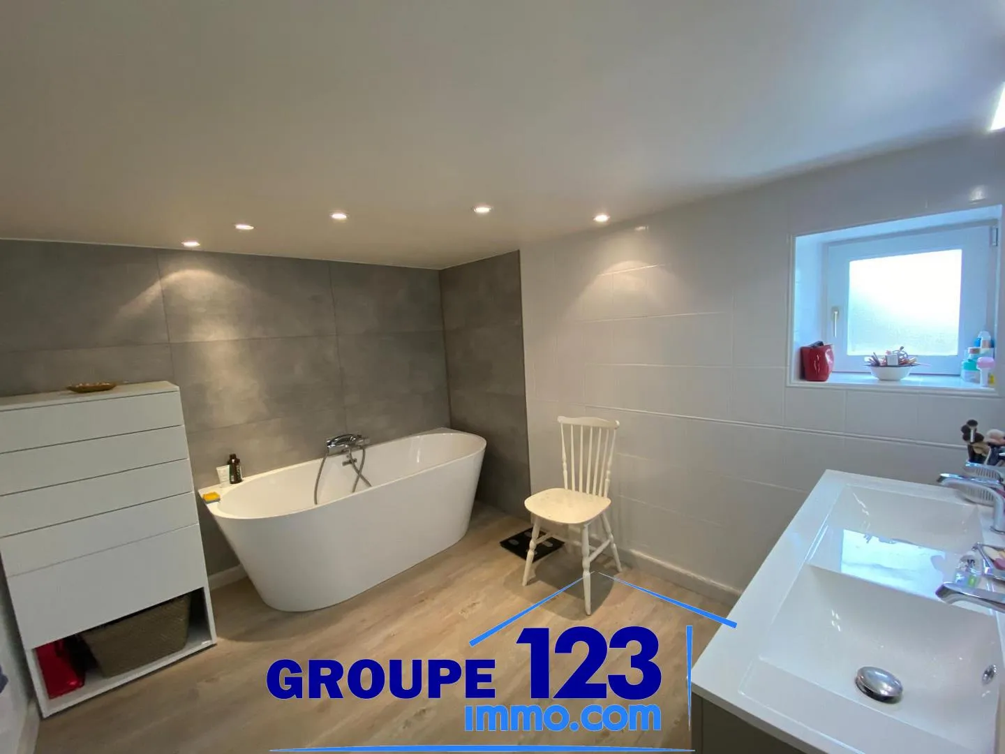 Maison 176 m² entièrement rénovée à Chevannes 