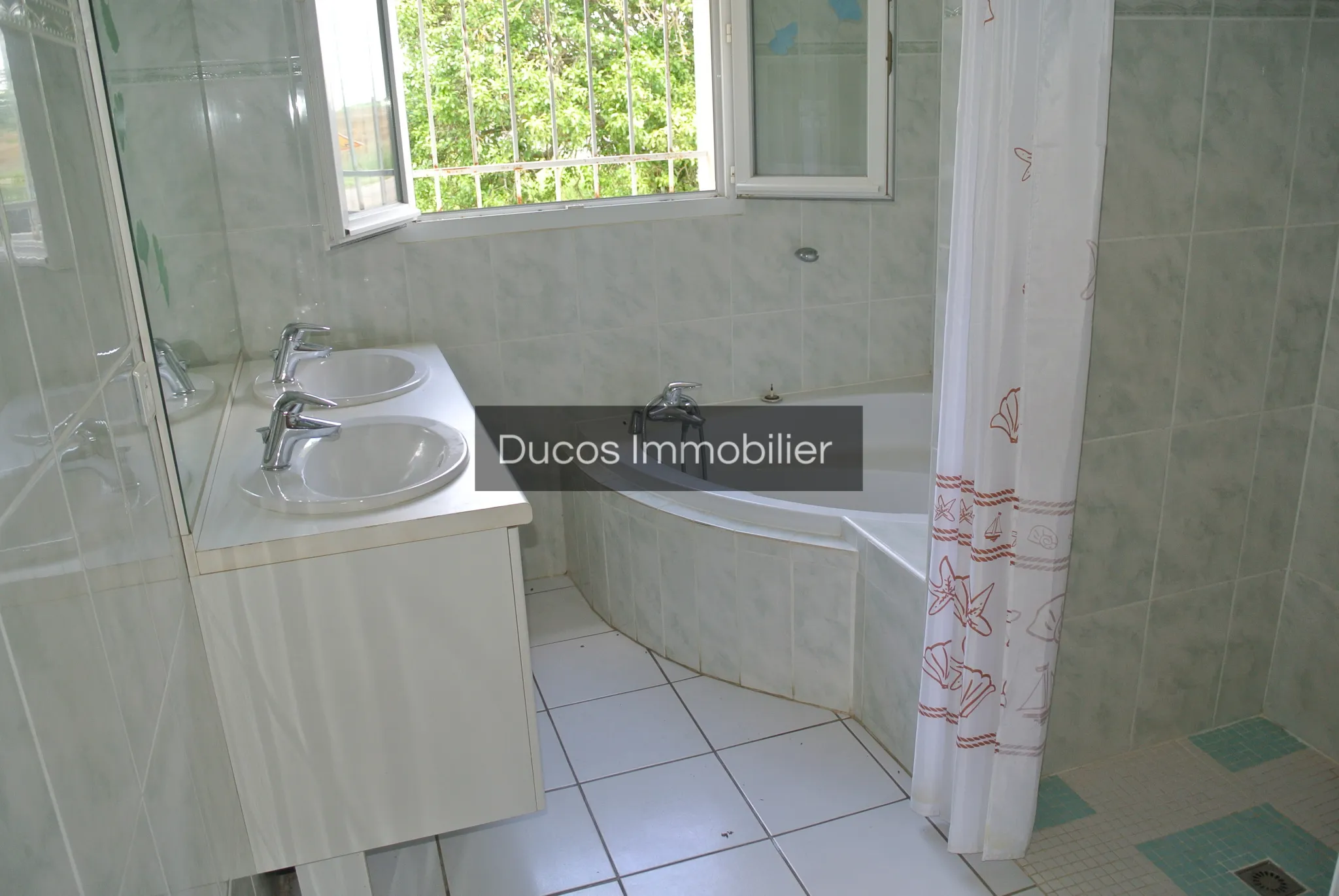 Maison à vendre près de Marmande - 4 chambres et double garage 